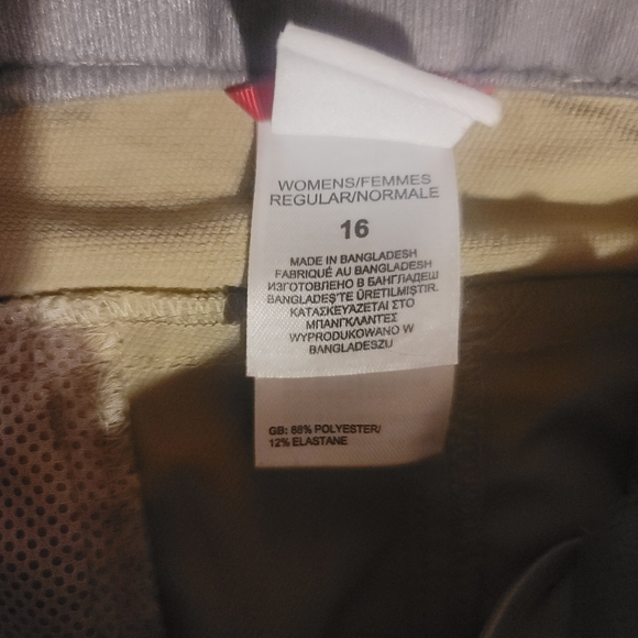 North Face Women's Hiking Zip Off Pants - Picture 4 of 8